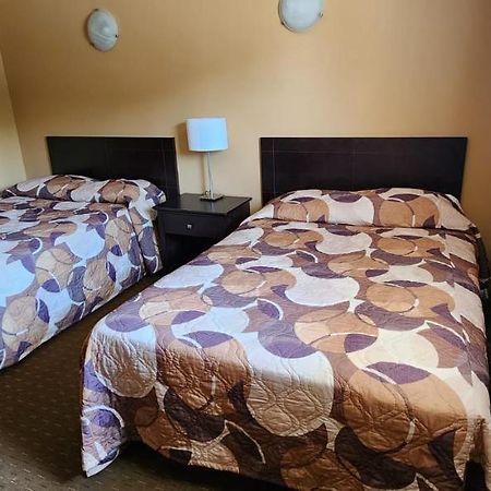 Viking Inn Gimli Bagian luar foto